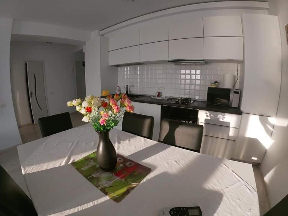 Apartament De Lux Mamaia Nord ภายนอก รูปภาพ